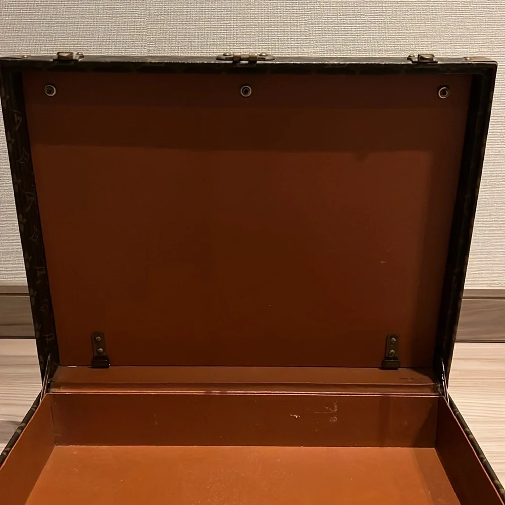 Louis Vuitton Trunk Monogram Coteville 45